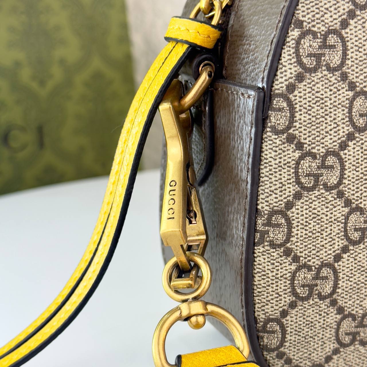 Gucci