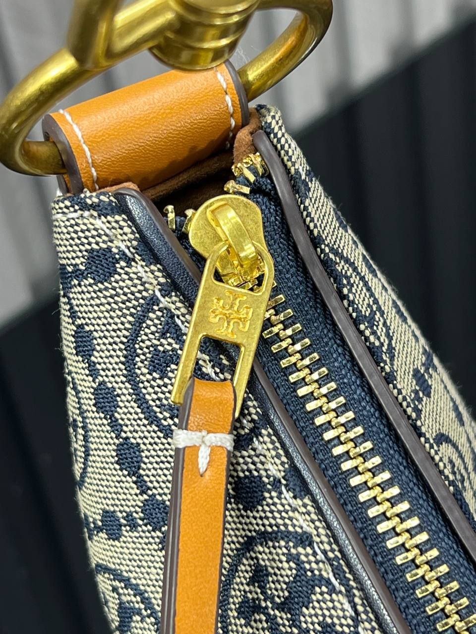 Tory burch