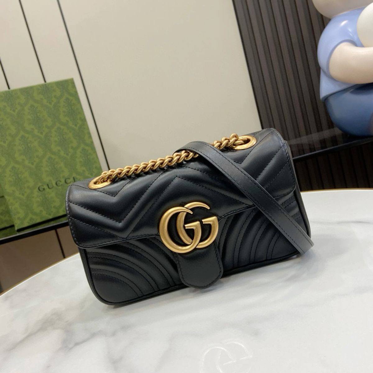 Gucci