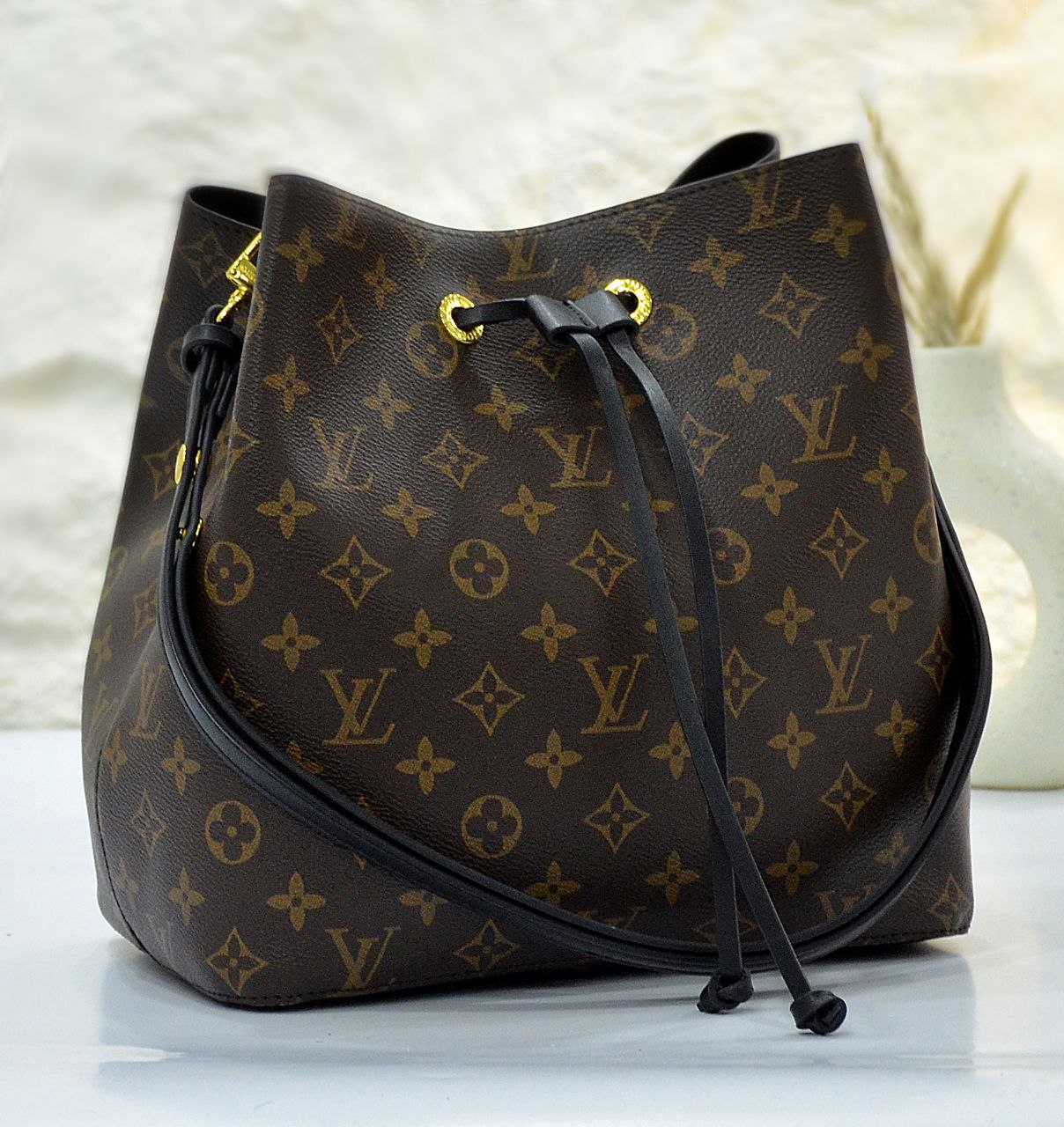 LV